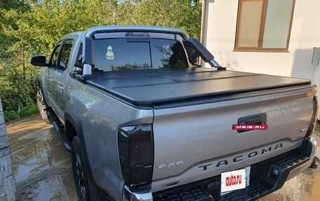 Toyota Tacoma III, 2020 год, 5 300 000 рублей, 6 фотография