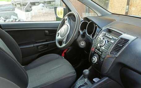 KIA Venga I, 2011 год, 800 000 рублей, 9 фотография