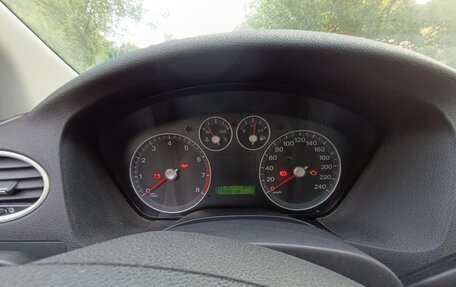 Ford Focus II рестайлинг, 2006 год, 360 000 рублей, 11 фотография