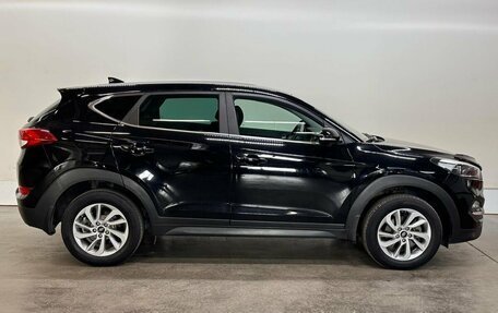Hyundai Tucson III, 2017 год, 1 888 000 рублей, 6 фотография