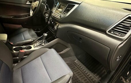 Hyundai Tucson III, 2017 год, 1 888 000 рублей, 8 фотография