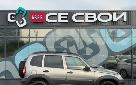 Chevrolet Niva I рестайлинг, 2017 год, 839 000 рублей, 8 фотография