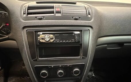 Skoda Octavia, 2011 год, 527 000 рублей, 9 фотография