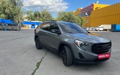 GMC Terrain, 2019 год, 1 850 000 рублей, 4 фотография