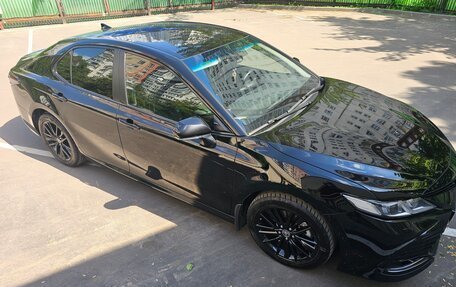 Toyota Camry, 2021 год, 3 650 000 рублей, 3 фотография