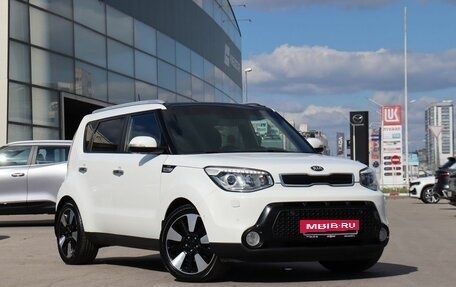 KIA Soul II рестайлинг, 2015 год, 1 200 000 рублей, 3 фотография