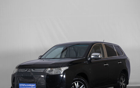 Mitsubishi Outlander III рестайлинг 3, 2012 год, 1 299 000 рублей, 4 фотография