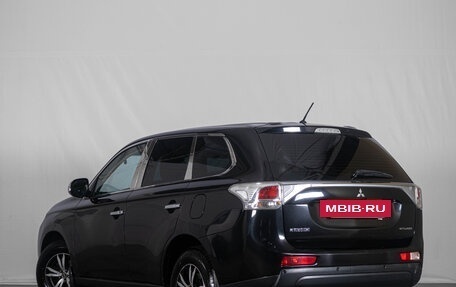 Mitsubishi Outlander III рестайлинг 3, 2012 год, 1 299 000 рублей, 7 фотография