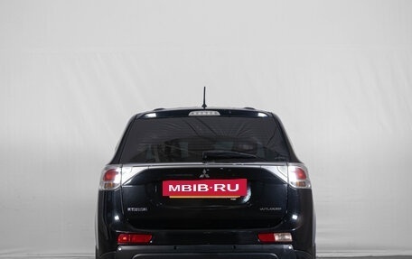 Mitsubishi Outlander III рестайлинг 3, 2012 год, 1 299 000 рублей, 6 фотография