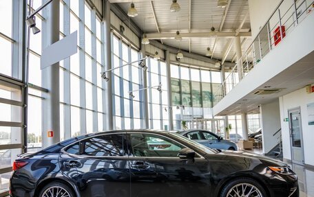 Lexus ES VII, 2015 год, 2 558 000 рублей, 8 фотография