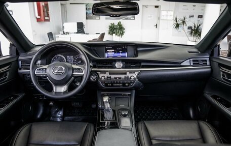 Lexus ES VII, 2015 год, 2 558 000 рублей, 15 фотография