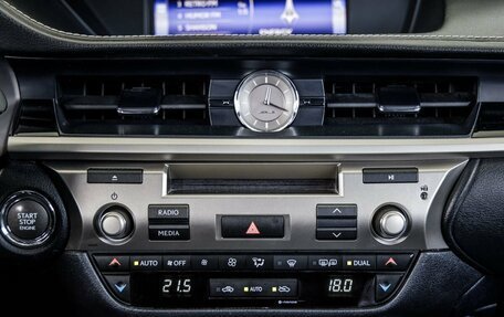 Lexus ES VII, 2015 год, 2 558 000 рублей, 25 фотография