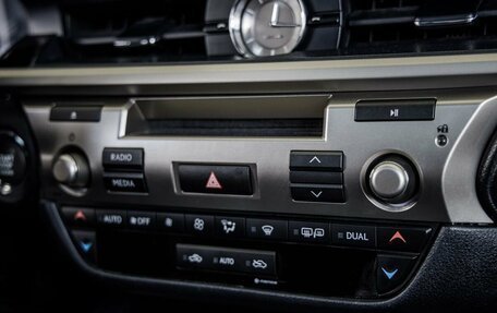 Lexus ES VII, 2015 год, 2 558 000 рублей, 26 фотография