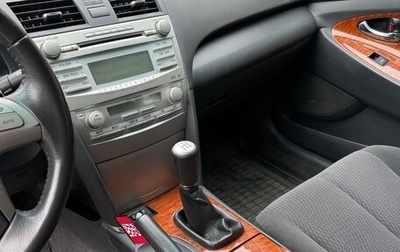 Toyota Camry, 2010 год, 1 300 000 рублей, 1 фотография