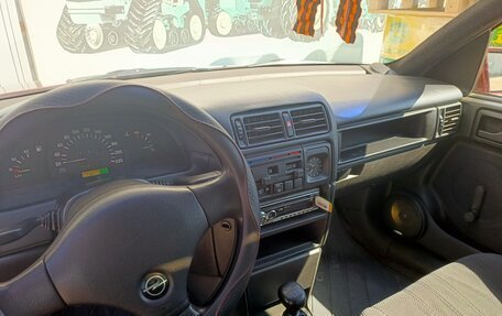 Opel Vectra A, 1992 год, 270 000 рублей, 5 фотография