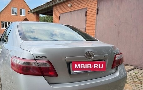 Toyota Camry, 2010 год, 1 300 000 рублей, 2 фотография