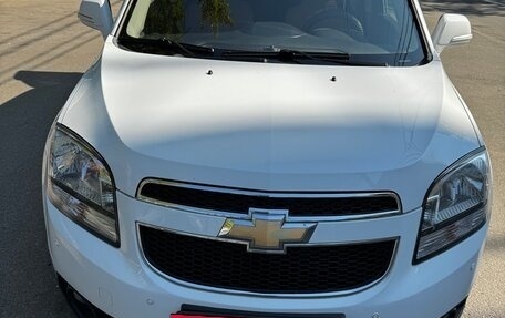 Chevrolet Orlando I, 2014 год, 990 000 рублей, 3 фотография