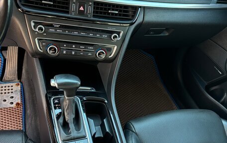 KIA Optima IV, 2019 год, 2 300 000 рублей, 10 фотография