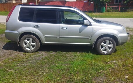 Nissan X-Trail, 2005 год, 850 000 рублей, 8 фотография