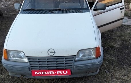 Opel Kadett E рестайлинг, 1986 год, 50 000 рублей, 9 фотография