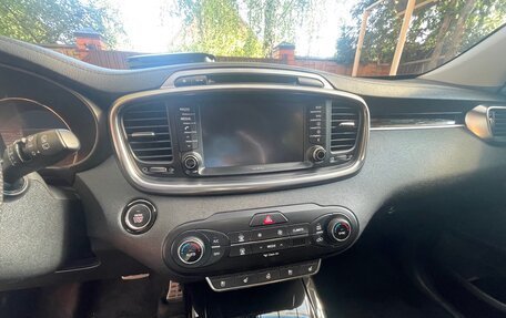 KIA Sorento III Prime рестайлинг, 2017 год, 2 590 000 рублей, 17 фотография