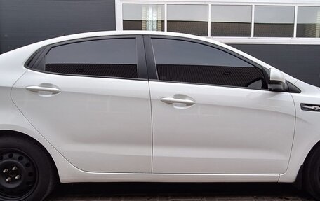 KIA Rio III рестайлинг, 2014 год, 800 000 рублей, 4 фотография