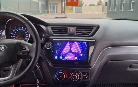 KIA Rio III рестайлинг, 2014 год, 800 000 рублей, 12 фотография