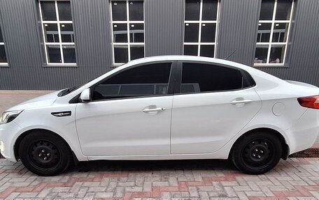 KIA Rio III рестайлинг, 2014 год, 800 000 рублей, 5 фотография