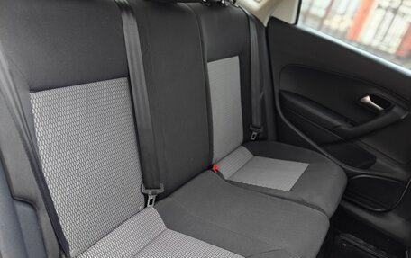 Volkswagen Polo VI (EU Market), 2012 год, 675 000 рублей, 25 фотография