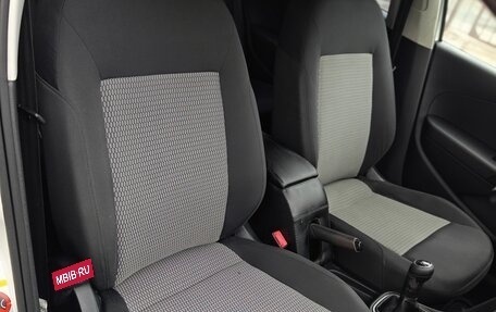 Volkswagen Polo VI (EU Market), 2012 год, 675 000 рублей, 26 фотография