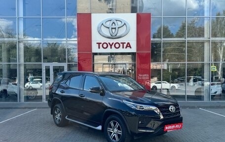 Toyota Fortuner II, 2021 год, 4 750 000 рублей, 3 фотография