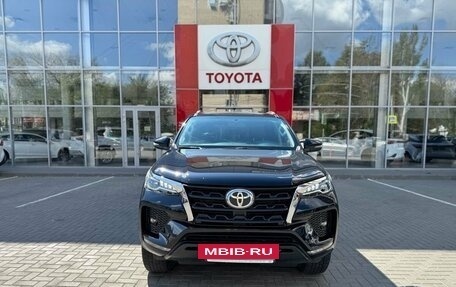 Toyota Fortuner II, 2021 год, 4 750 000 рублей, 2 фотография