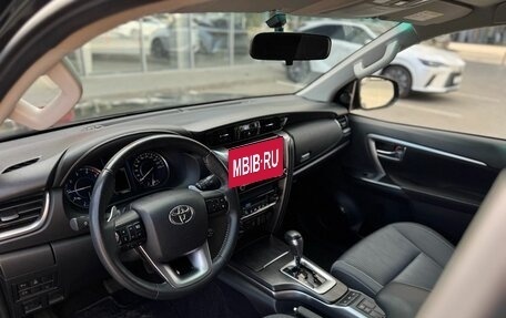 Toyota Fortuner II, 2021 год, 4 750 000 рублей, 9 фотография