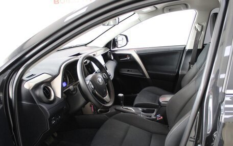 Toyota RAV4, 2015 год, 1 890 000 рублей, 11 фотография