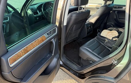Volkswagen Touareg III, 2015 год, 3 330 000 рублей, 10 фотография