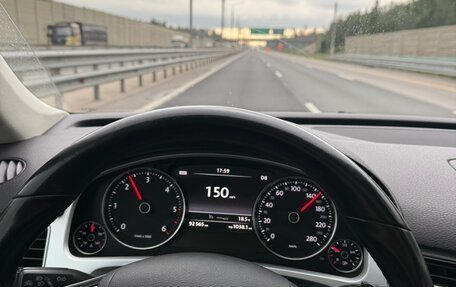 Volkswagen Touareg III, 2015 год, 3 330 000 рублей, 14 фотография