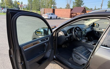 Volkswagen Touareg III, 2015 год, 3 330 000 рублей, 7 фотография