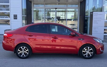 KIA Rio III рестайлинг, 2014 год, 900 000 рублей, 4 фотография