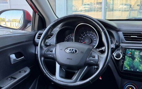 KIA Rio III рестайлинг, 2014 год, 900 000 рублей, 24 фотография
