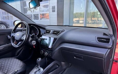 KIA Rio III рестайлинг, 2014 год, 900 000 рублей, 28 фотография