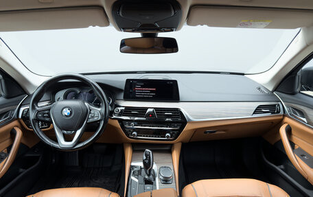 BMW 5 серия, 2017 год, 3 150 000 рублей, 16 фотография