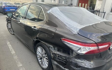 Toyota Camry, 2019 год, 1 600 000 рублей, 5 фотография