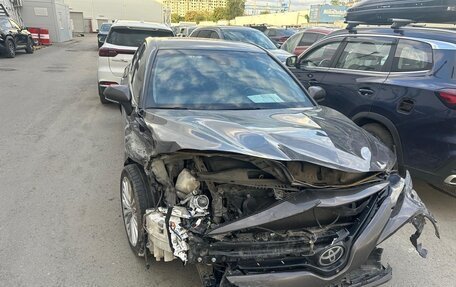 Toyota Camry, 2019 год, 1 600 000 рублей, 6 фотография