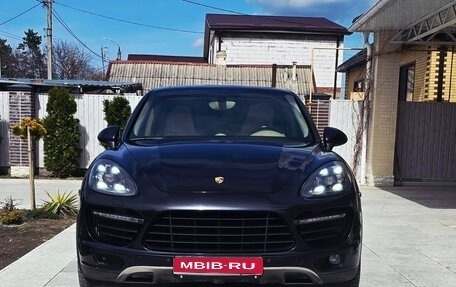 Porsche Cayenne III, 2011 год, 2 050 000 рублей, 1 фотография