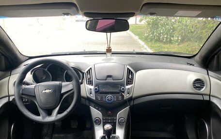 Chevrolet Cruze II, 2014 год, 440 000 рублей, 4 фотография