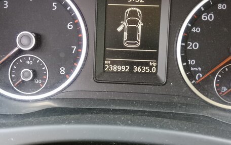Volkswagen Tiguan I, 2011 год, 1 100 000 рублей, 2 фотография