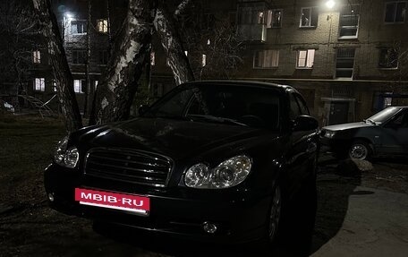 Hyundai Sonata IV рестайлинг, 2005 год, 500 000 рублей, 8 фотография