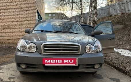 Hyundai Sonata IV рестайлинг, 2005 год, 500 000 рублей, 6 фотография