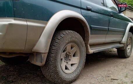 Mitsubishi Pajero Sport II рестайлинг, 2002 год, 750 000 рублей, 3 фотография