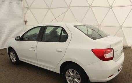 Renault Logan II, 2018 год, 1 060 000 рублей, 5 фотография